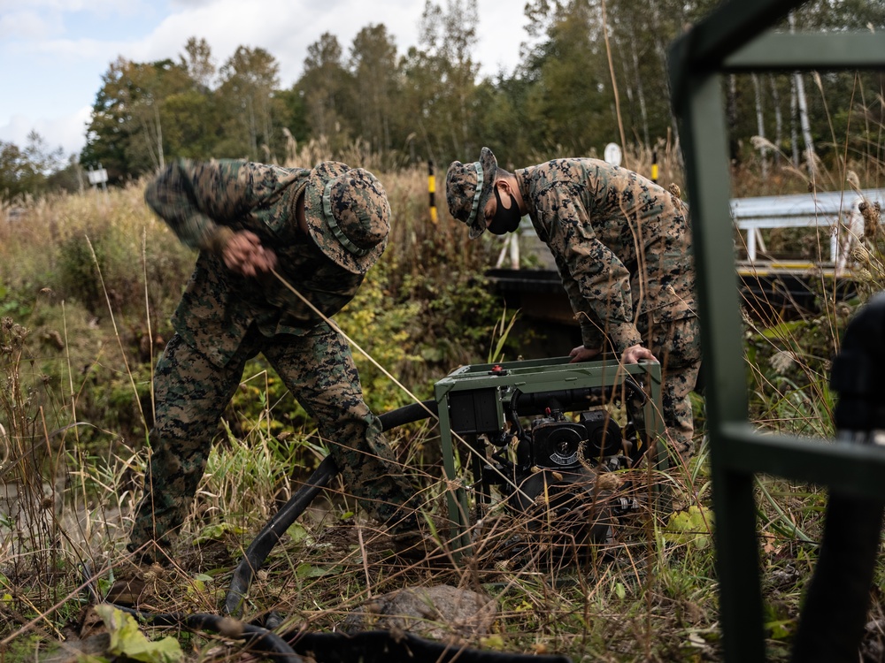 Resolute Dragon 22 | CLR 3 Marines Conduct Bilateral Water Purification Training