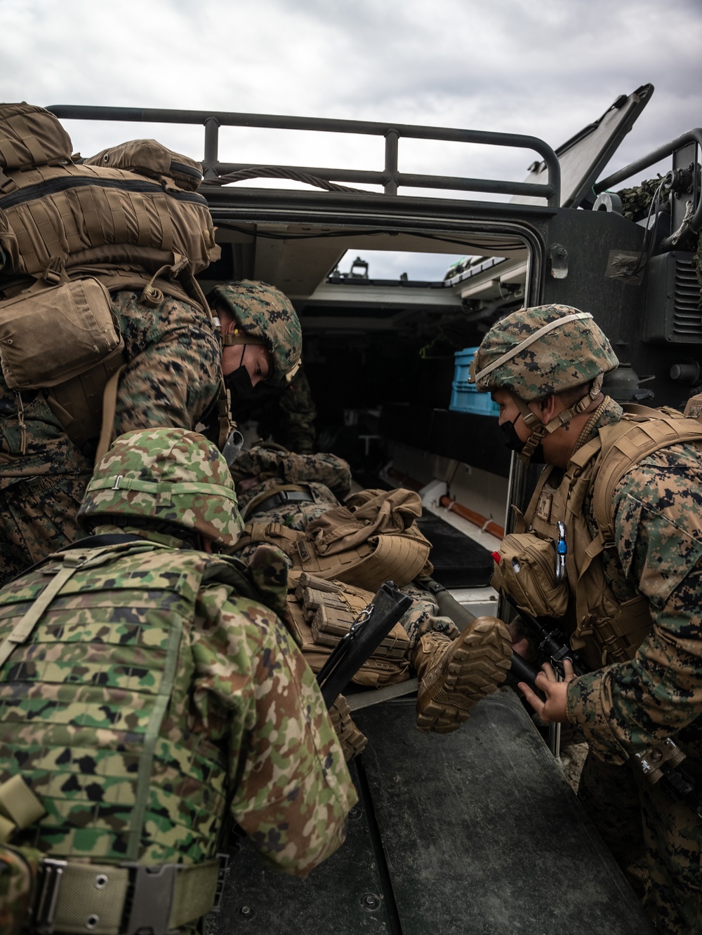 Resolute Dragon 22 | U.S. Marines and JGSDF soldiers conduct a Mass Casualty Drill Resolute Dragon 22 | U.S. Marines and JGSDF soldiers conduct a Mass Casualty Drill