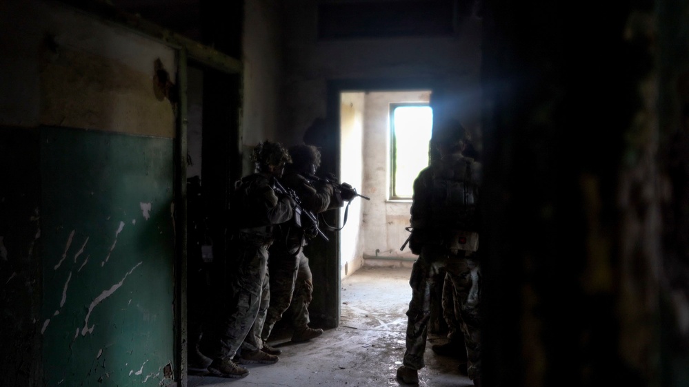 101st Airborne Division conducts Close Quarters Battle training