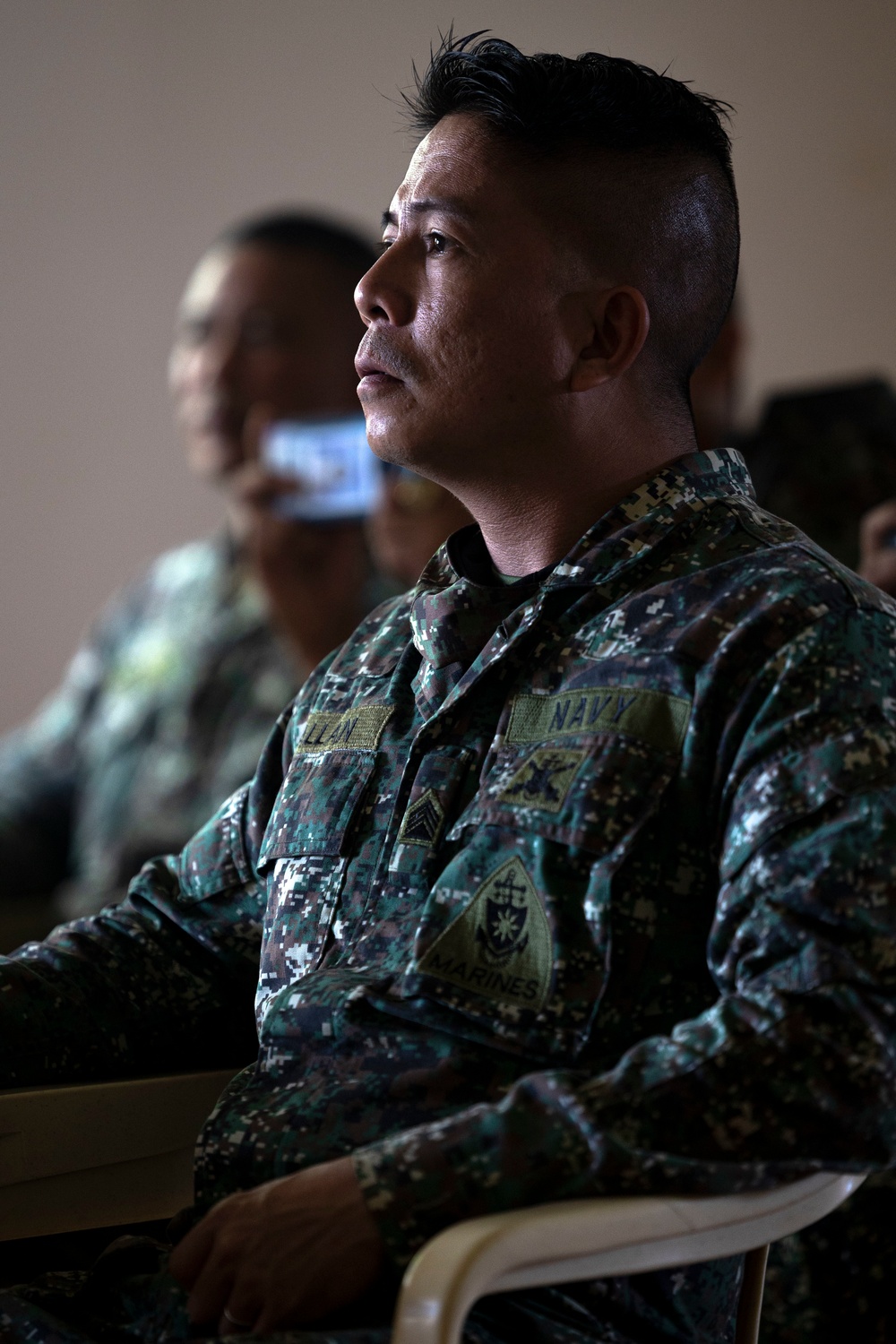 KAMANDAG 6: U.S. Marines give rocket artillery class to Philippine Marines