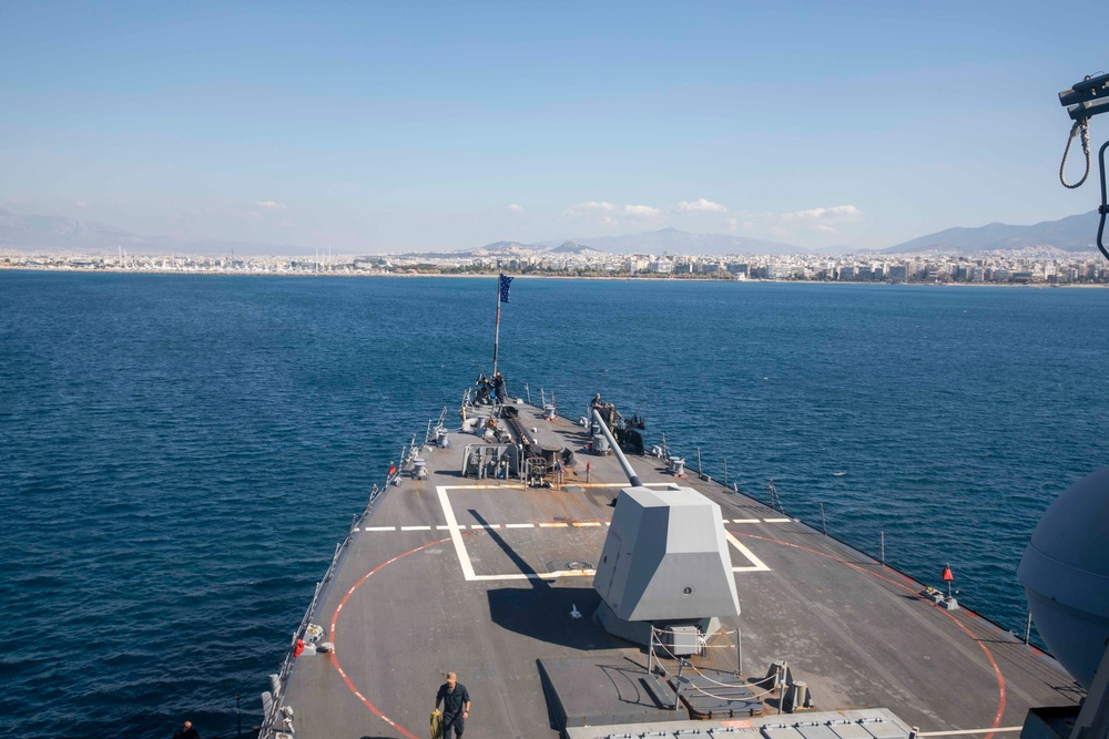 USS Farragut (DDG 99) Arrives in Piraues, Greece