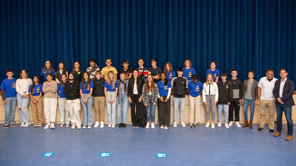 German and American students gather for first exchange in recent years