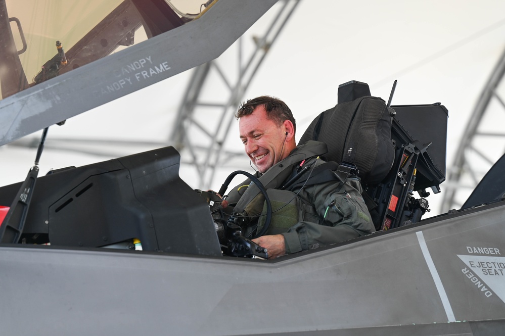 33rd FW Vice Wing Commander completes first flight