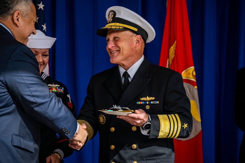 CNO Hosts Cake Cutting Ceremony for Navy's 247th Birthday