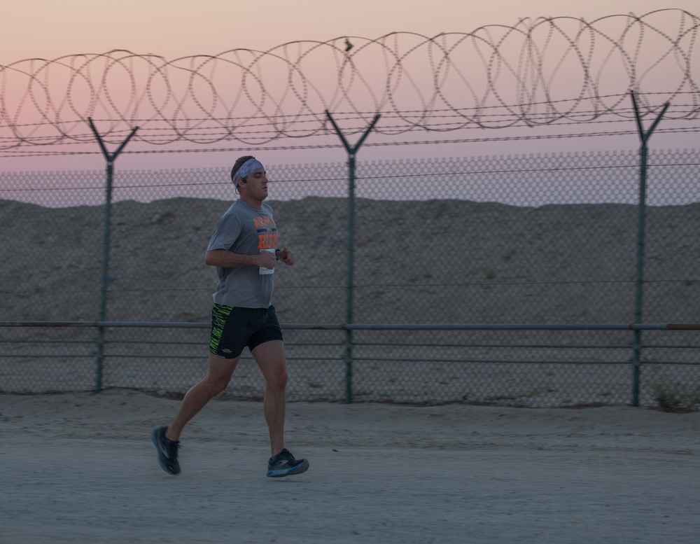 DVIDS - Images - Army 10-Miler Official Shadow Run at Camp Arifjan ...