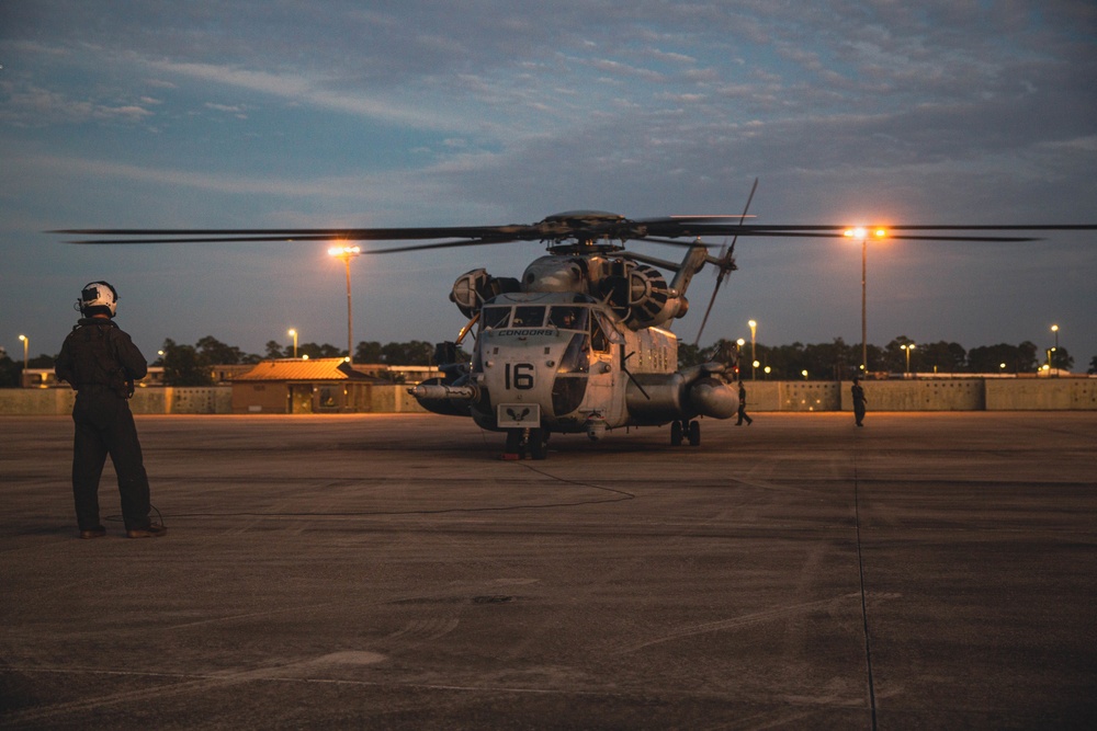 Into The Night: Marines launch CH-53E Super Stallions for night operations