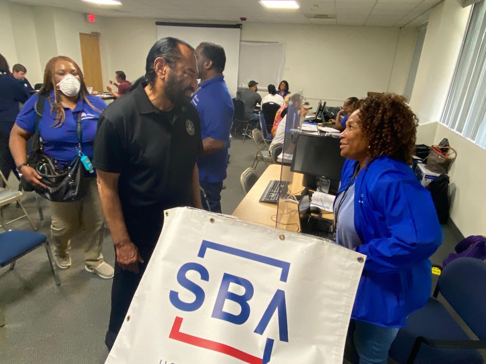 Representatives Al Green and Val Demings Visit a FEMA Disaster Recovery Center