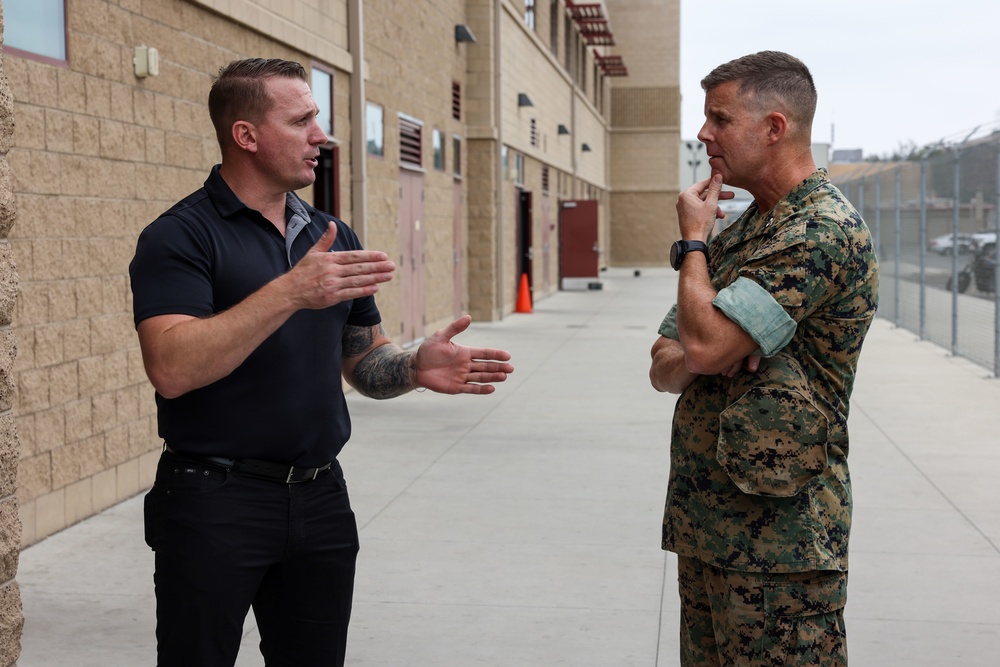 Medal of Honor recipient Dakota Meyer, visits Pendleton Marines