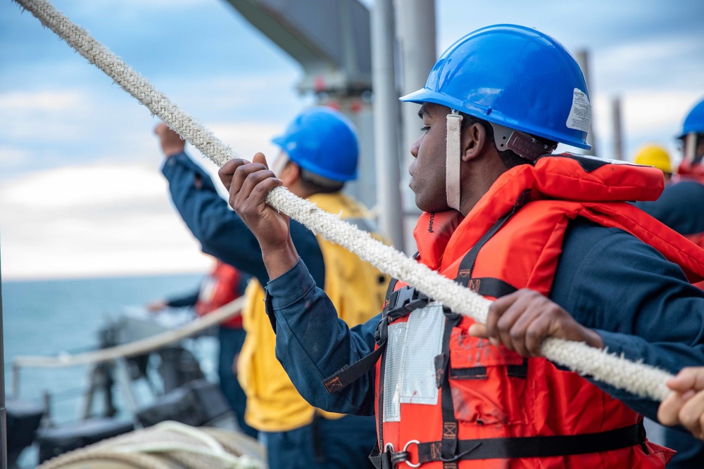 Ramage Conducts Small Boat Operations