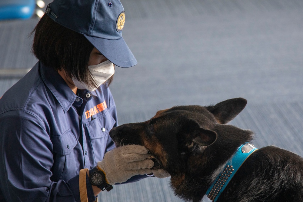 A Police Officer’s Best Friend: Japanese Maritime Self-Defense Force Train with Military Working-Dogs Alongside U.S. Marines