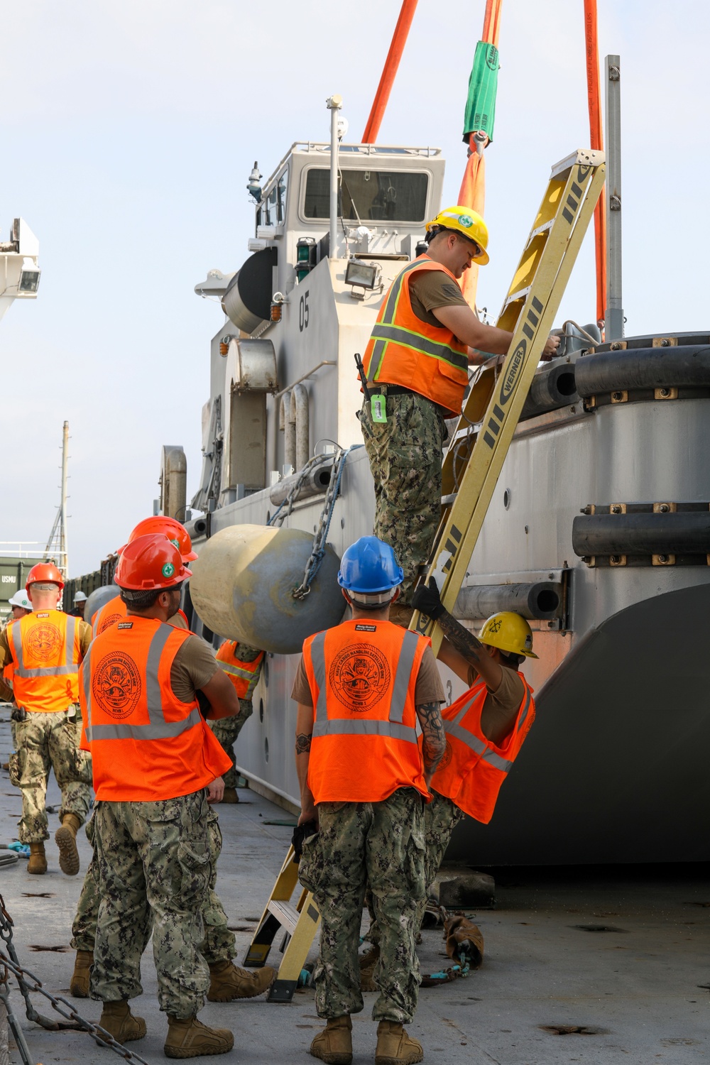 Resolute Dragon 22 | Marines and Sailors on USNS Dahl Execute Maritime Prepositioning Force Offload Efforts