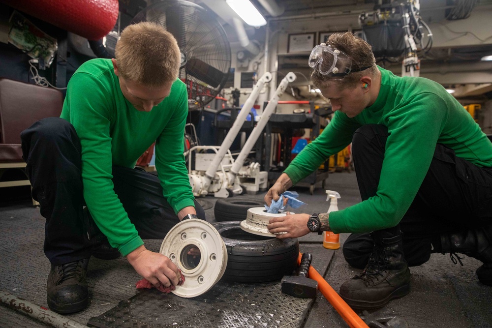 Daily Operations Onboard USS George H.W. Bush (CVN 77)