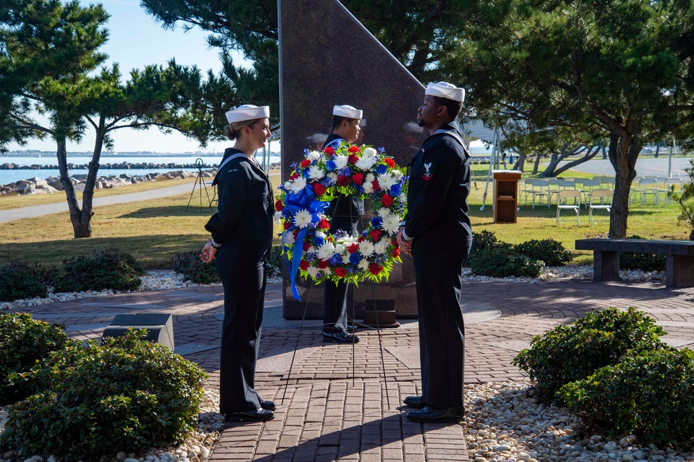 USS Cole Honors their Heroes
