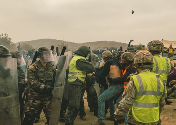 Crowd Riot Control - KFOR 31