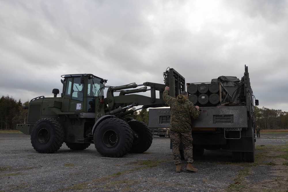 Resolute Dragon 22: HIMARS Ammo Offload