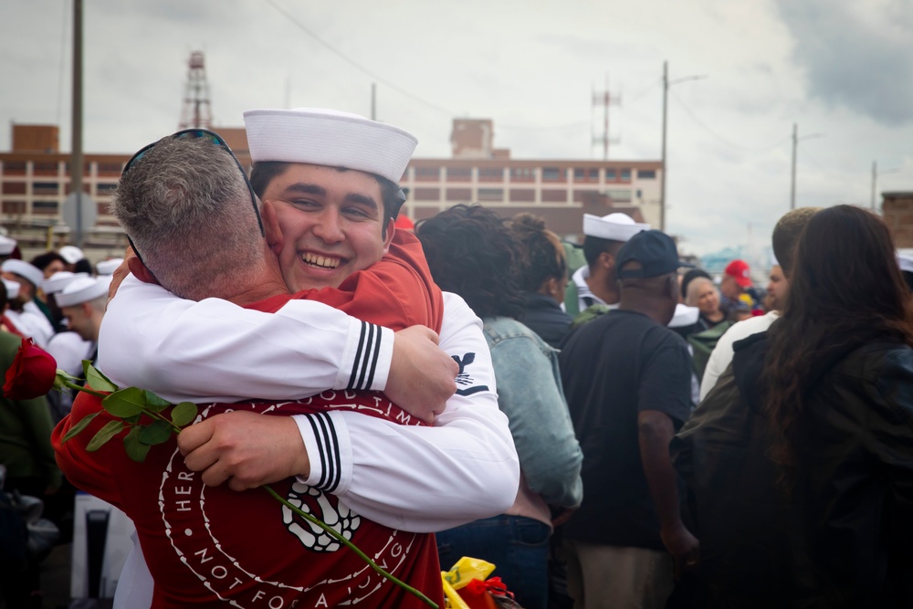 USS Kearsarge Homecoming