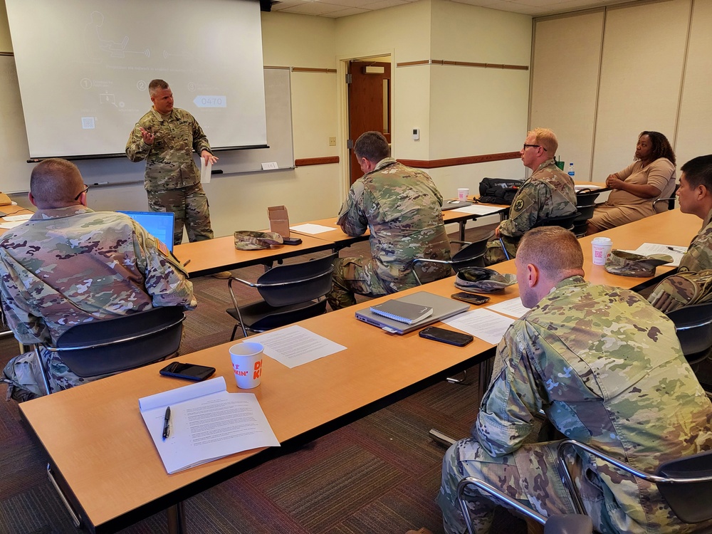 Army Reserve Career Counselors Prep for the New Year