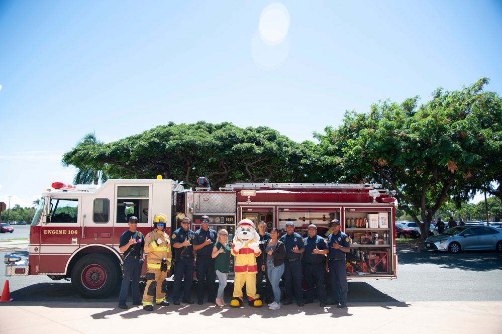 Federal Fire Department Hawaii hosts Fire Prevention Week