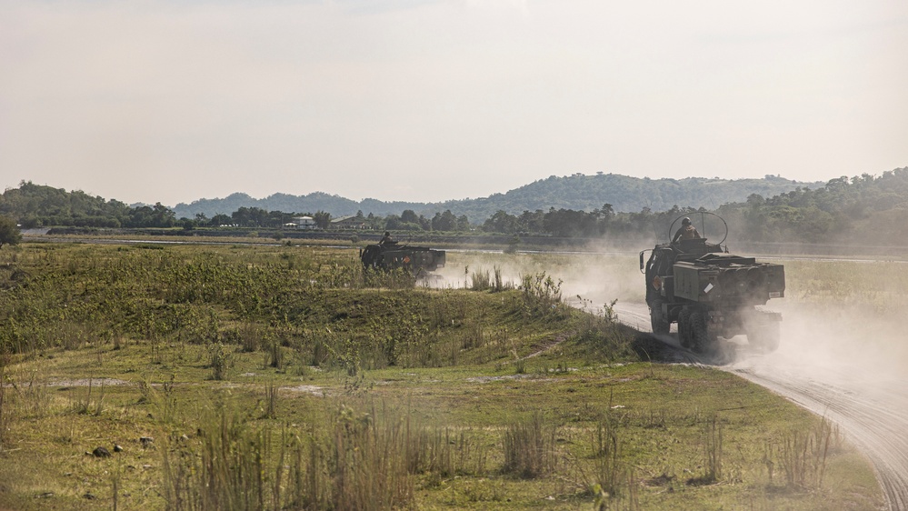 HMARS and Easy Battery execute a live fire demonstration during KAMANDAG 6