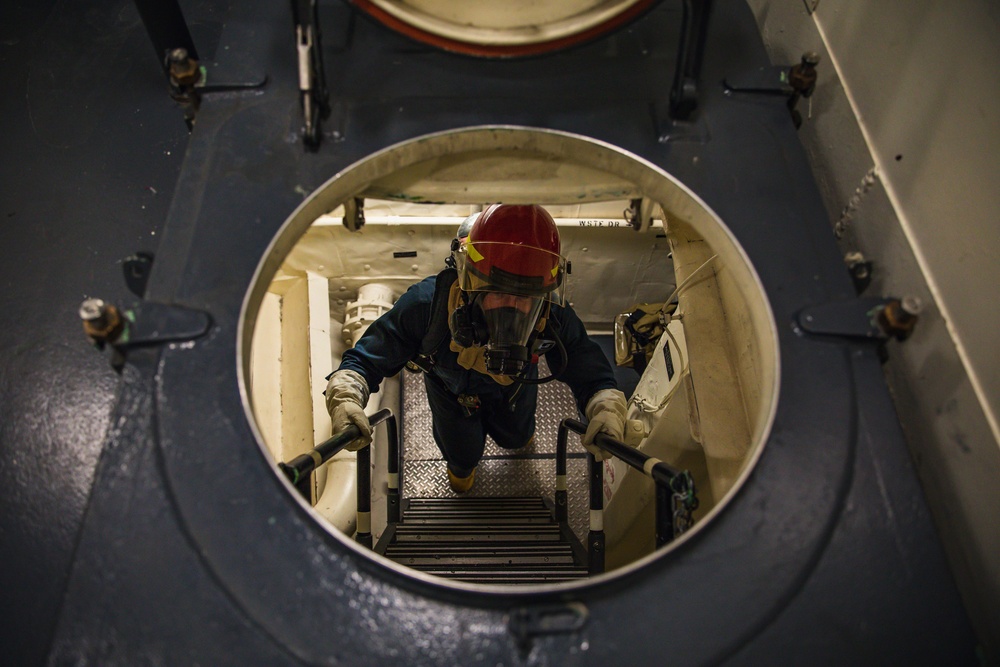 USS Paul Ignatius (DDG 117) Conducts General Quarters Drill