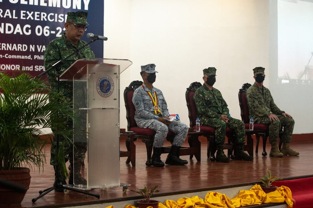 Service members of the AFP, JGSDF, ROKMC and the U.S. Armed Forces participate in the closing ceremony of KAMANDAG 6