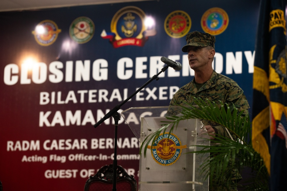 Service members of the AFP, JGSDF, ROKMC and the U.S. Armed Forces participate in the closing ceremony of KAMANDAG 6