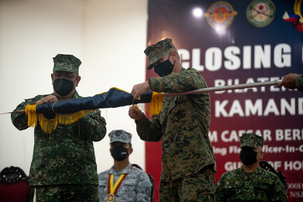 Service members of the AFP, JGSDF, ROKMC and the U.S. Armed Forces participate in the closing ceremony of KAMANDAG 6