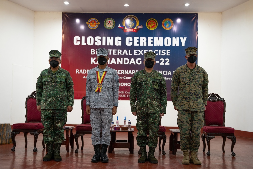 Service members of the AFP, JGSDF, ROKMC and the U.S. Armed Forces participate in the closing ceremony of KAMANDAG 6