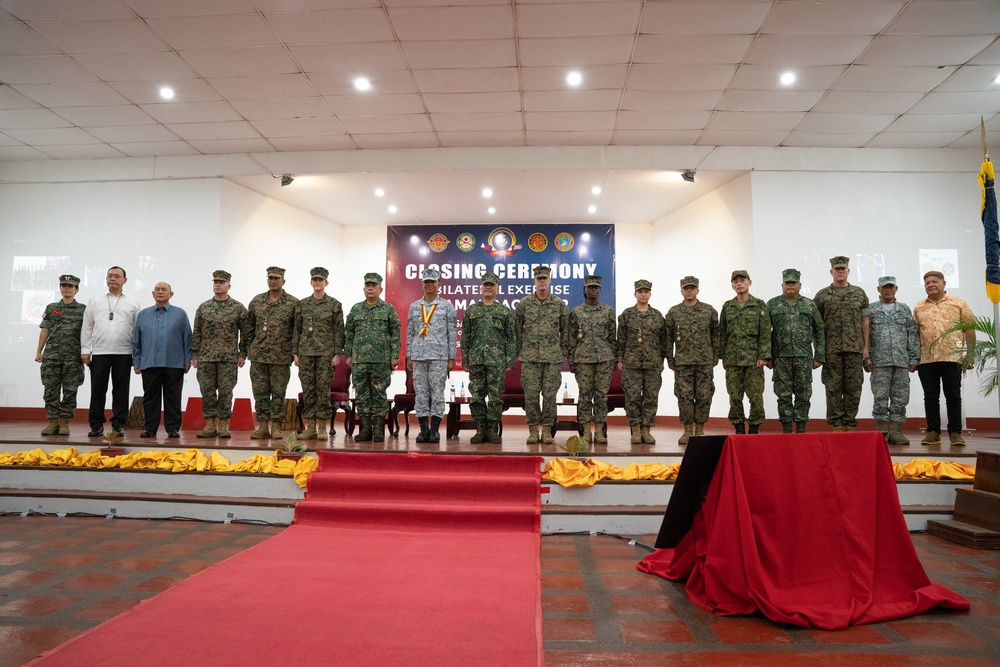 Service members of the AFP, JGSDF, ROKMC and the U.S. Armed Forces participate in the closing ceremony of KAMANDAG 6