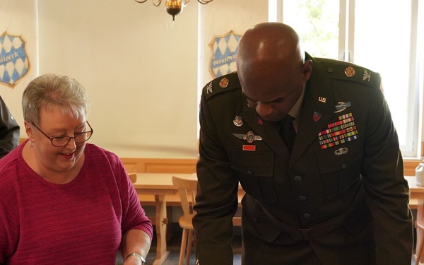 Employees receive recognition for length of service