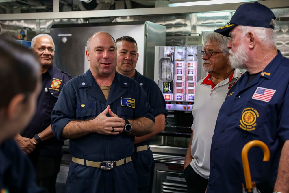 USS Higgins Facilitates Tour for VFW, American Legion During Thailand Port Visit