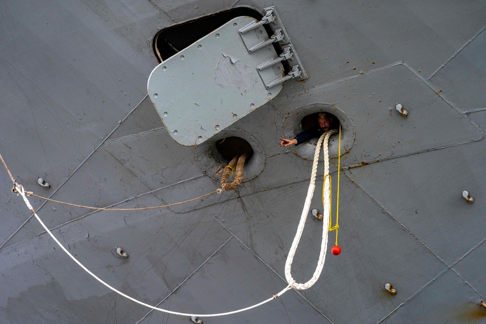 USS Kearsarge returns to Naval Station Norfolk