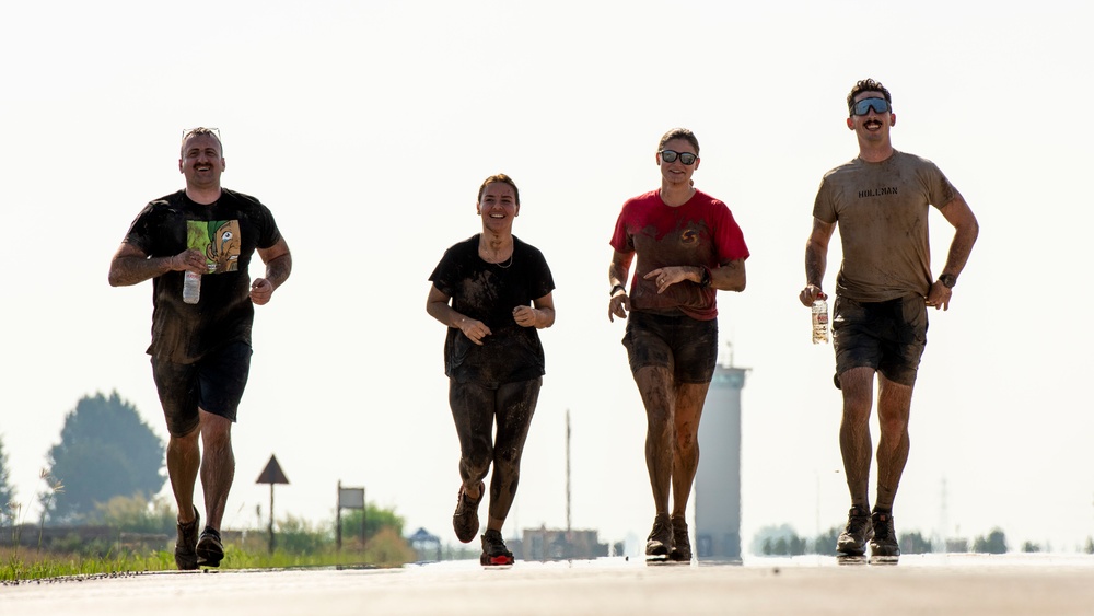 ‘Climbing’ the leaderboard, service members participate in Spanish Pegasus Race