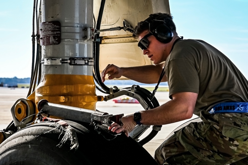 605th AMXS Crew Chief Embodies the Warrior Heart