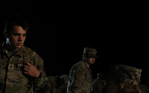 Norwegian Foot March – Soldiers step it out in midnight challenge
