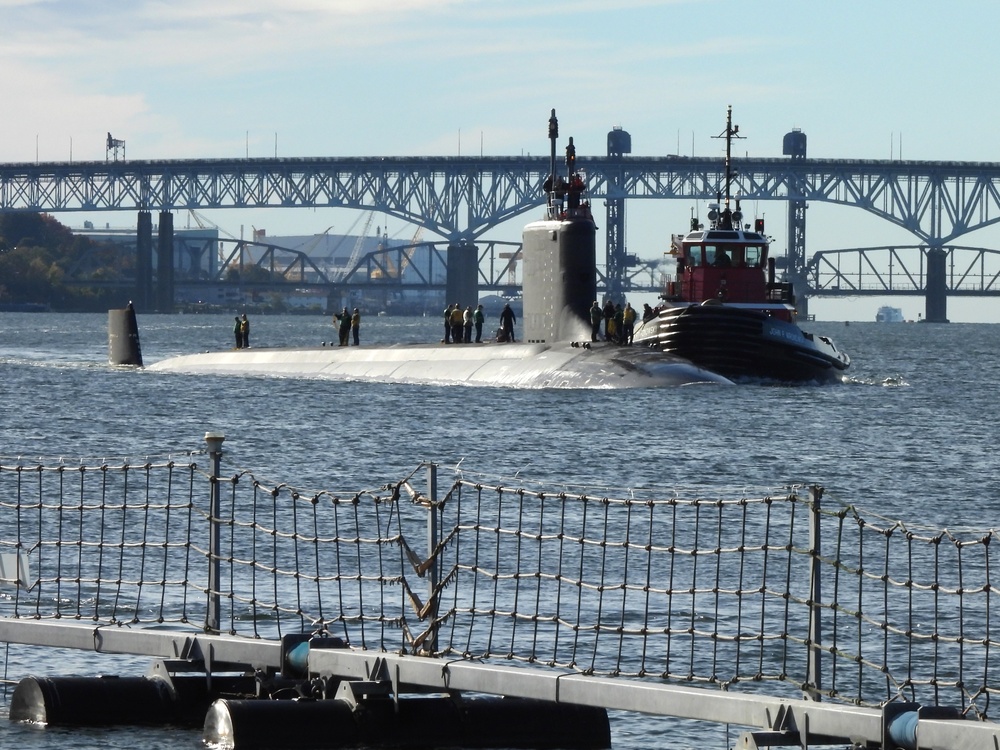 USS Oregon returns to Naval Submarine Base New London