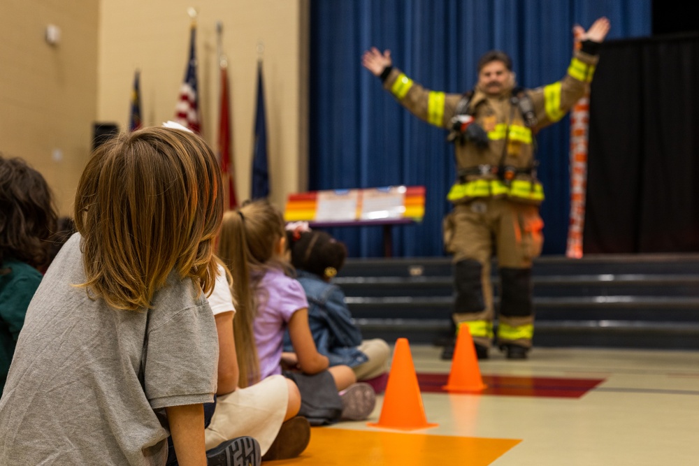 MCB Camp Lejeune FESD Puppet Show at Tarawa Terrace Elementary School