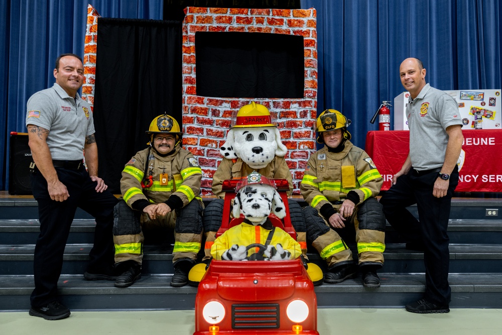 MCB Camp Lejeune FESD Puppet Show at Tarawa Terrace Elementary School