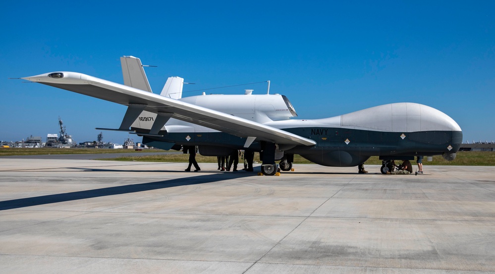 MQ-4C Triton Landing