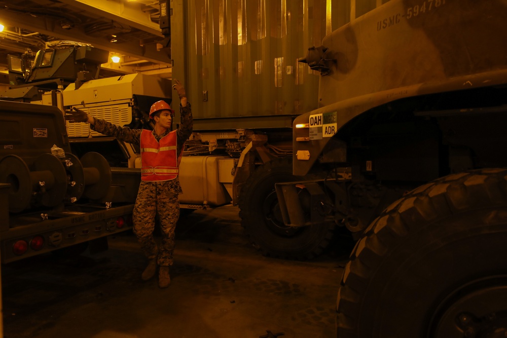 Resolute Dragon 22 | Marines and Sailors on USNS Dahl Execute Maritime Pre-positioning Force Offload Efforts