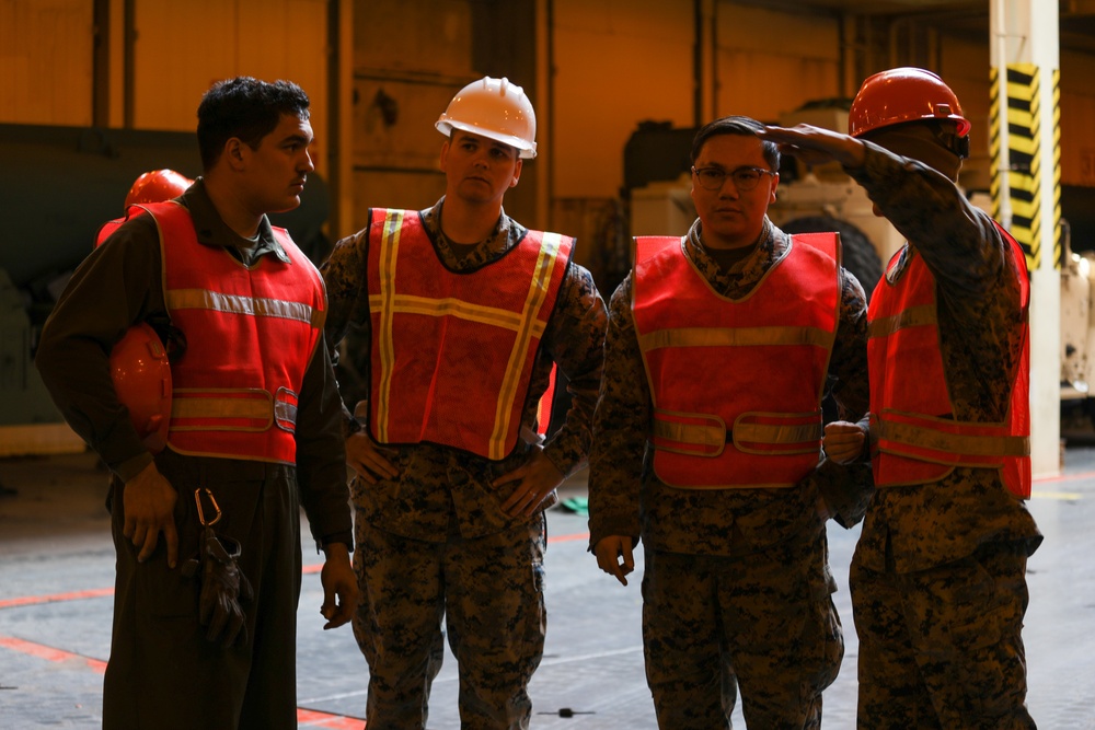 Resolute Dragon 22 | Marines and Sailors on USNS Dahl Execute Maritime Pre-positioning Force Offload Efforts