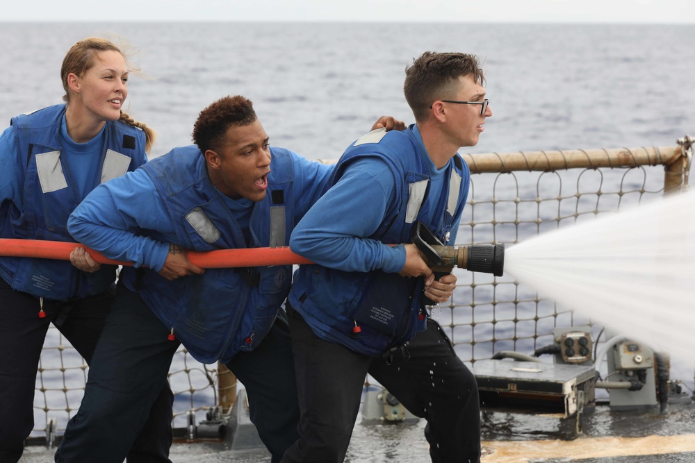 USS McFaul Conducts Firefighting Drill