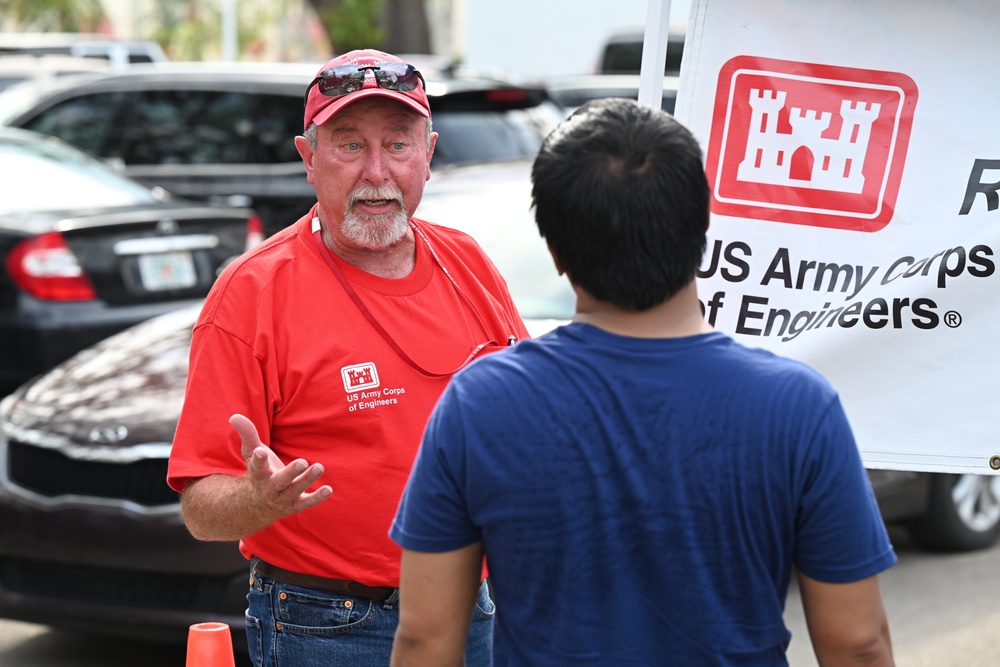 USACE team collects Operation Blue Roof applications