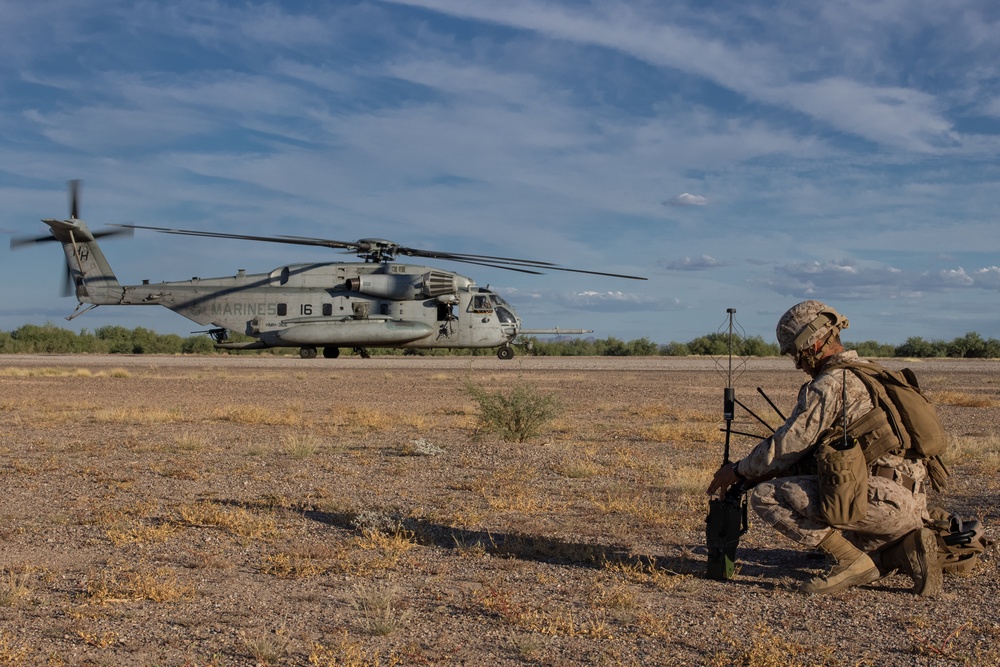 WTI 1-23: CH-53E External Lift