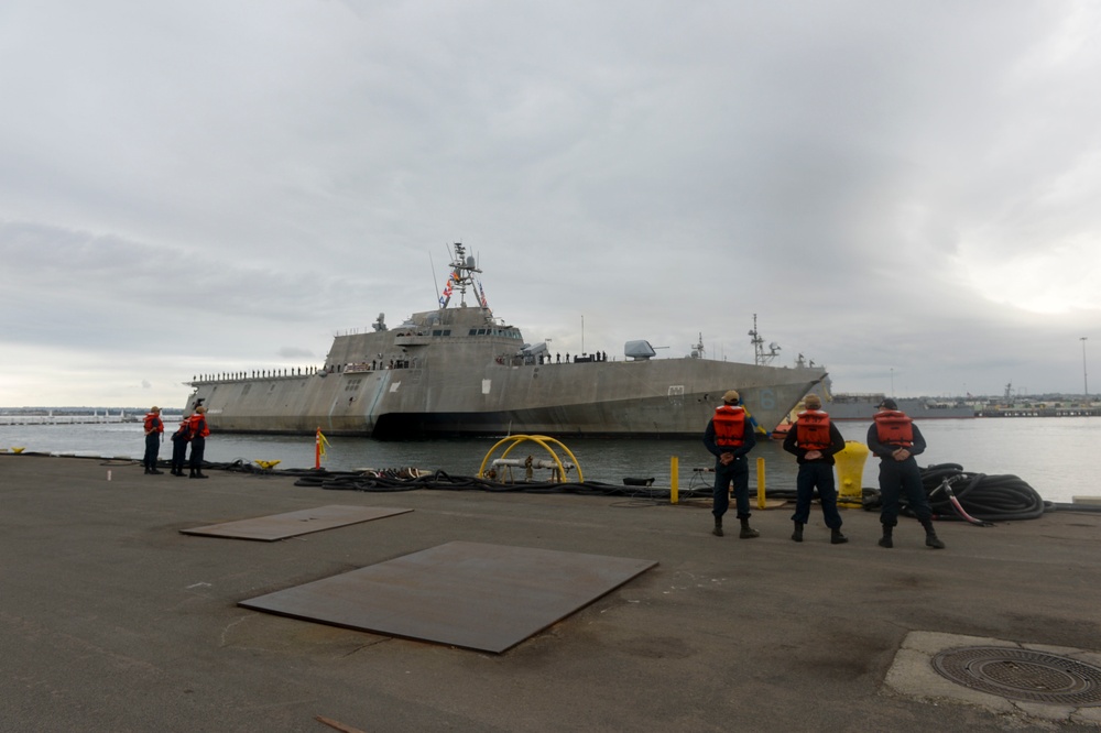 USS Jackson (LCS 6) Returns to Homeport