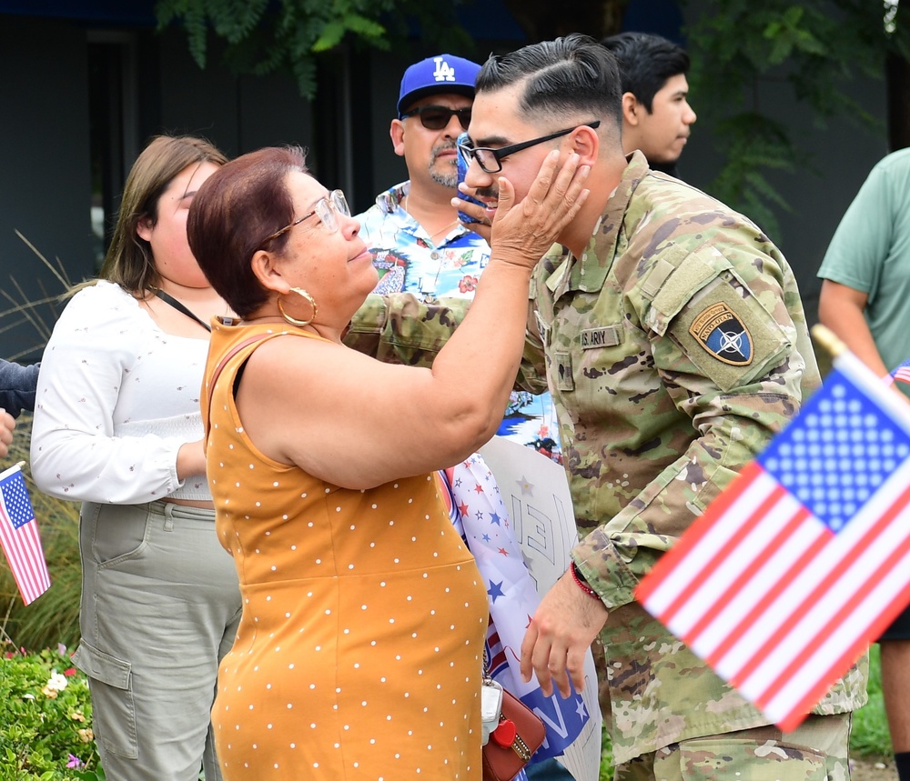 Cal Guard's 1-185th Infantry Regiment's homecoming