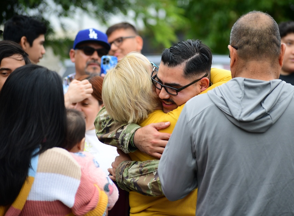 Cal Guard's 1-185th Infantry Regiment's homecoming