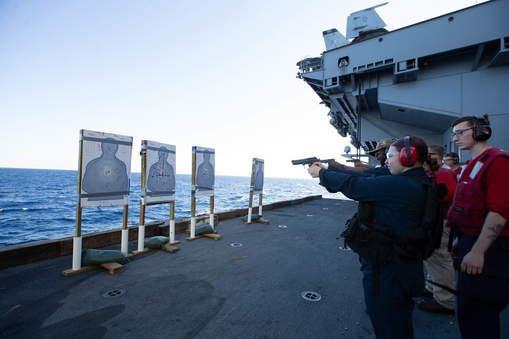 Ford DV’s observe flight operations