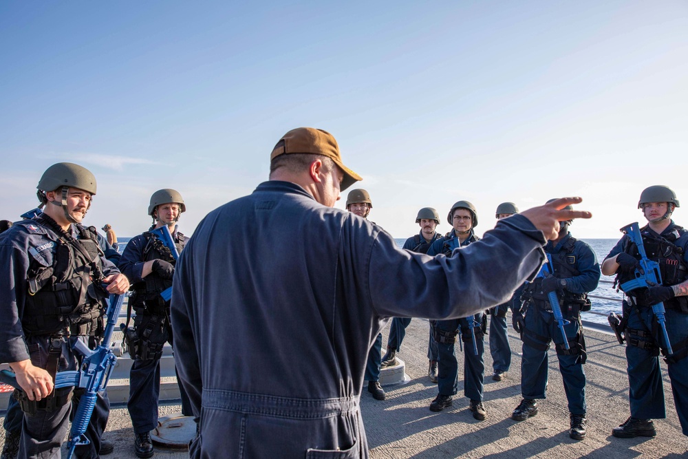 USS Leyte Gulf (CG 55) Daily Operations