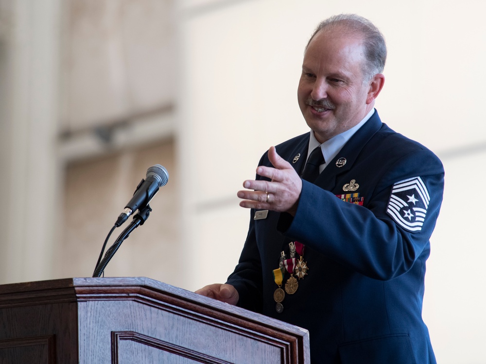 Washington ANG State Command Chief retires after 35 years of military service